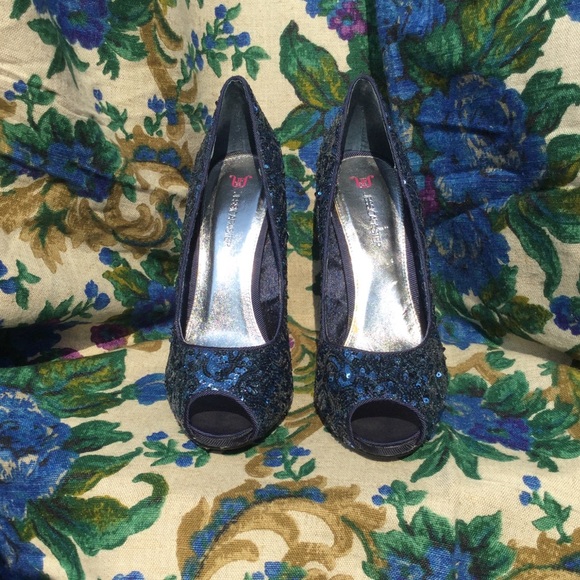 Jessica Paster Sequin Peep Toe Heels - Picture 2 of 6